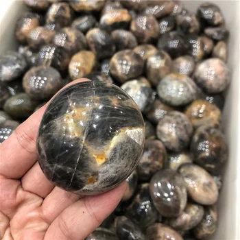 1pcs Prírodné čierne moonstone palm kamene quartz minerálne kryštály masáž liečivé kamene na výtvarné darček